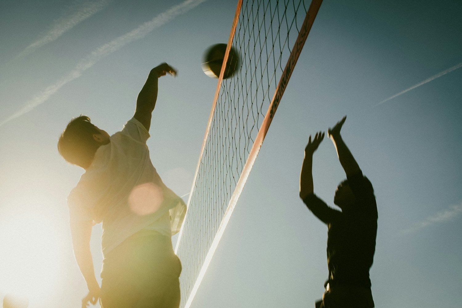 30 Sporty Summer Activities for Couples